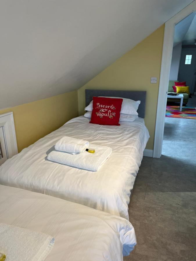 Ashbrook House Apartments Dungannon Exteriör bild